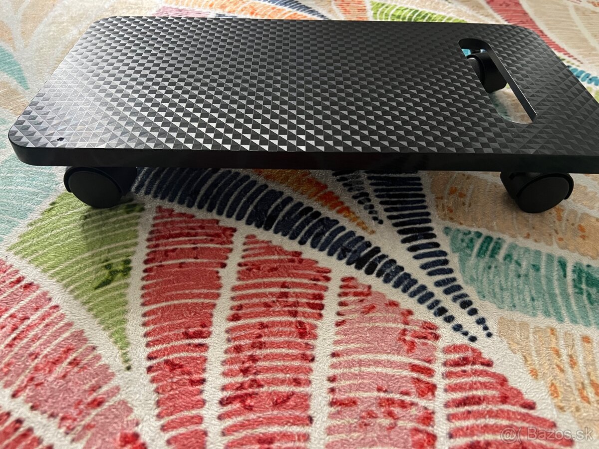 Podložka/podstavec pod pc