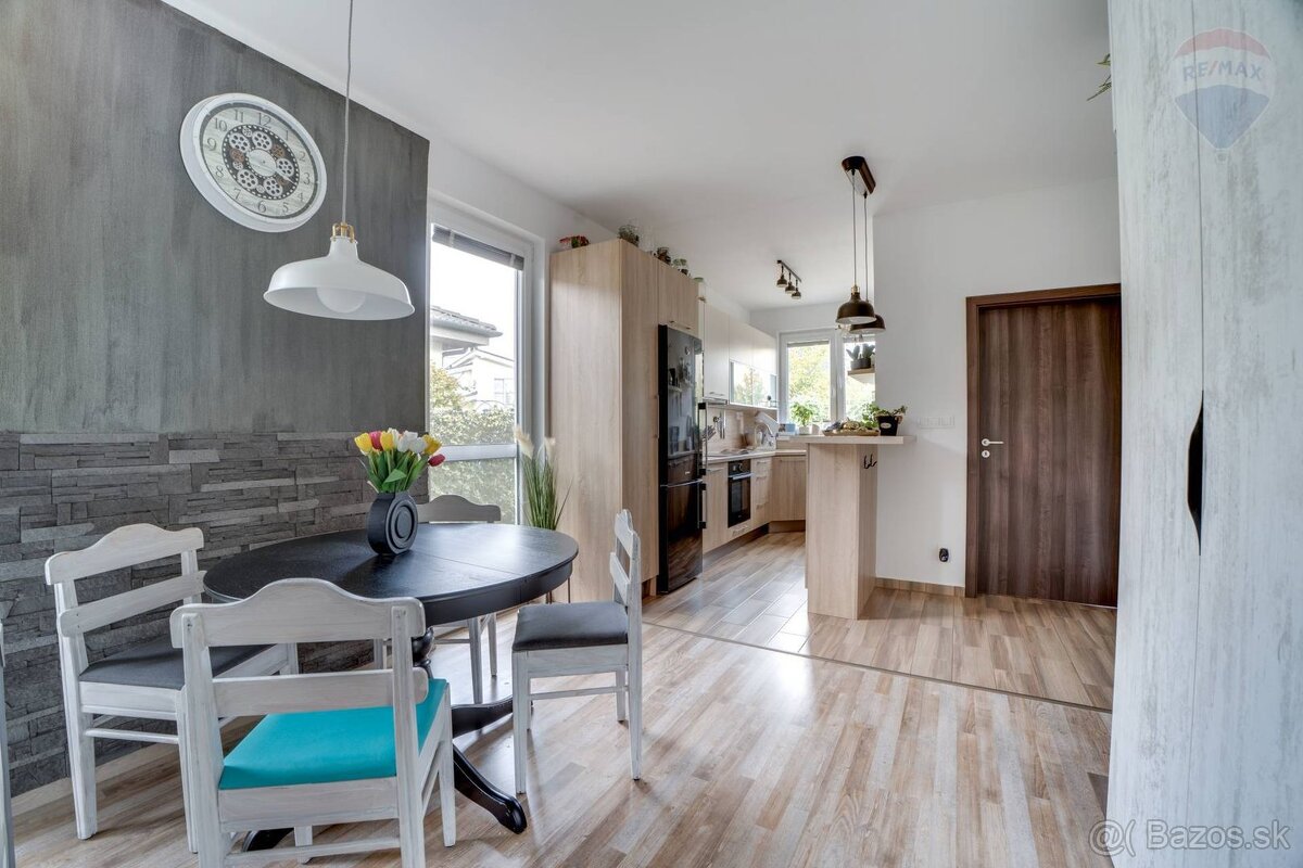 PREDAJ: Moderný 3 - izbový rodinný dom, Bazová ulica, Malino