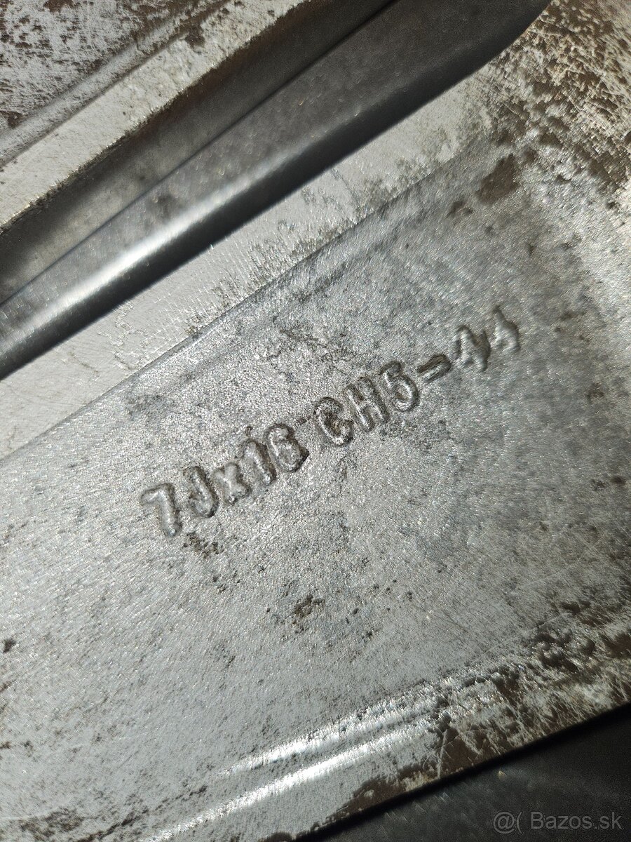 Elektrony a pneumatiky 205/55R16