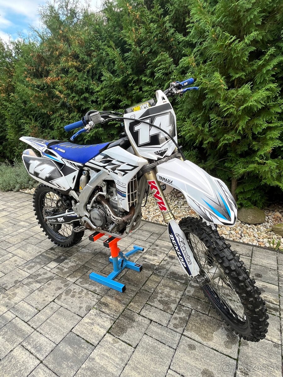 YAMAHA YZF250
