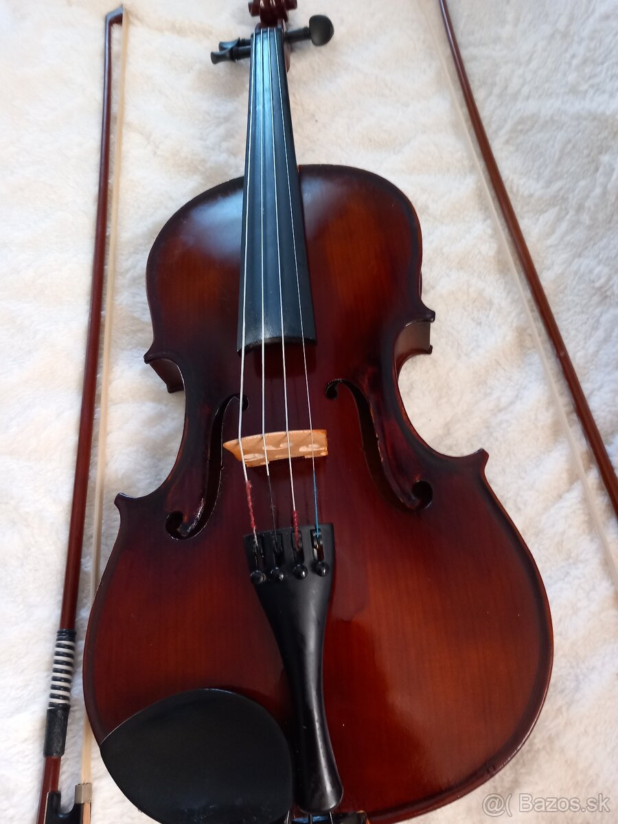 Predám starú  violu je v poriadku bez praskliny