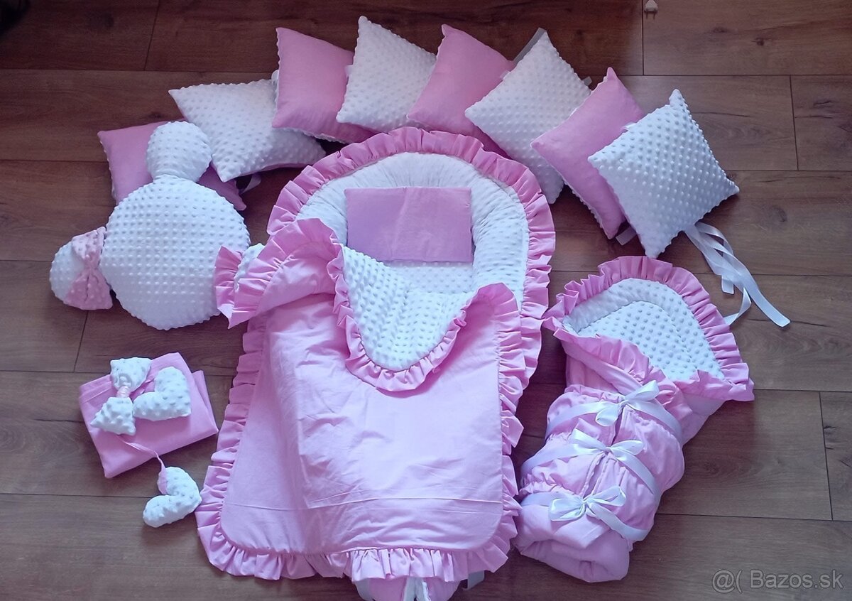 Set pre bábätko ružový s volánikmi