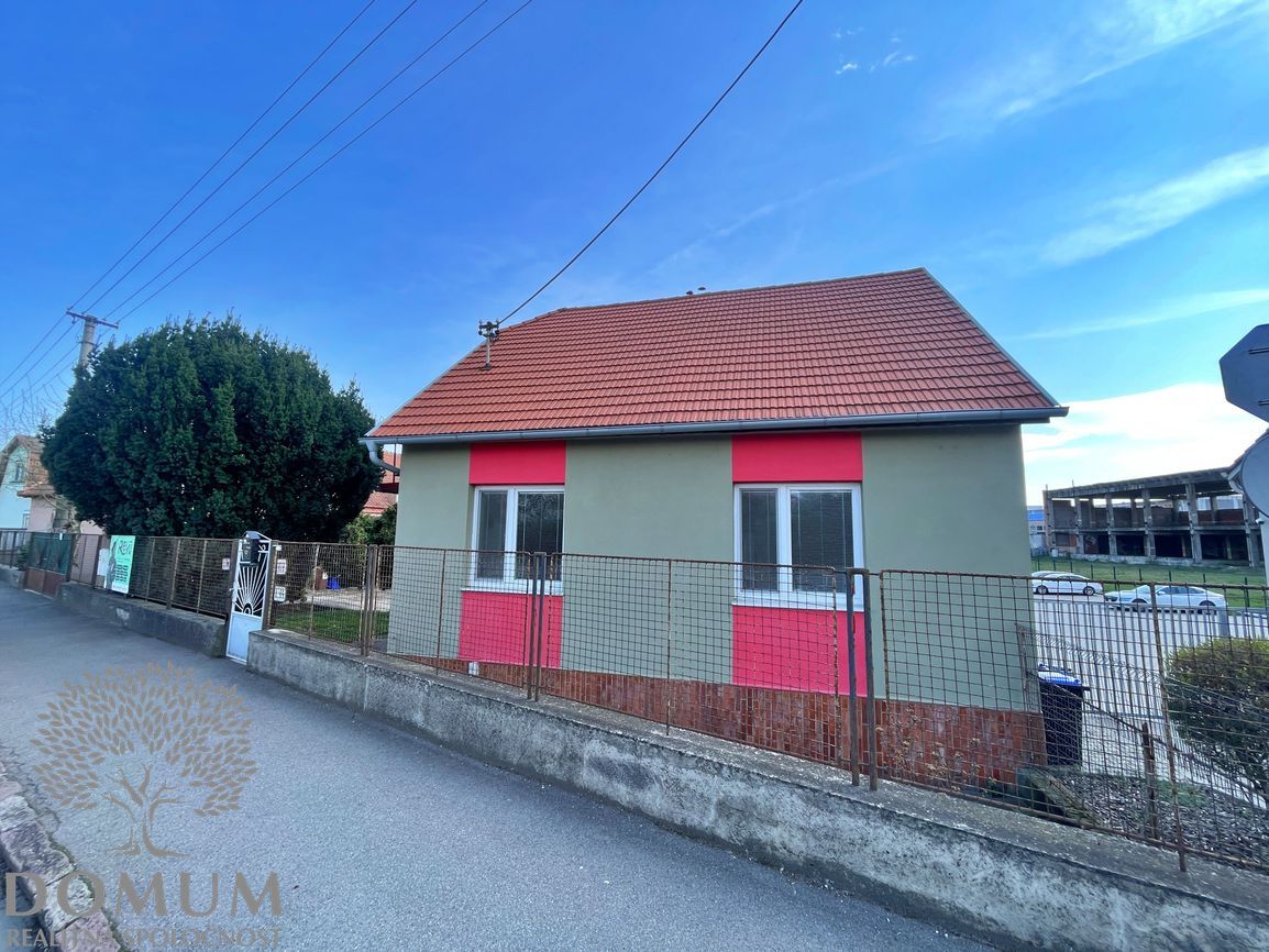 Viacúčelový objekt s pozemkom 1319m2, Trenčín – ul. Bratisla