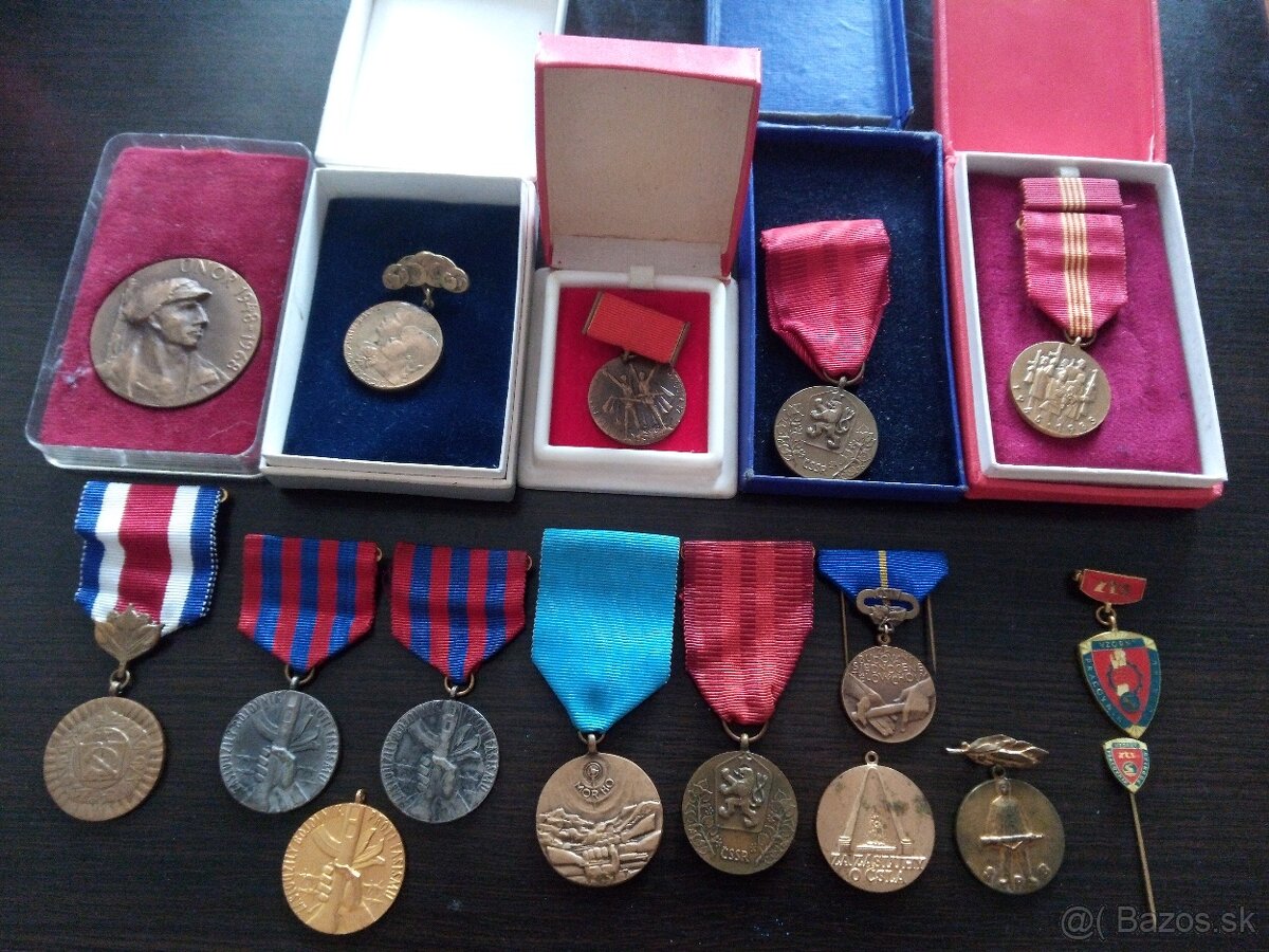 Rôzne medaile odznaky.SNP.Odboj.CSSR