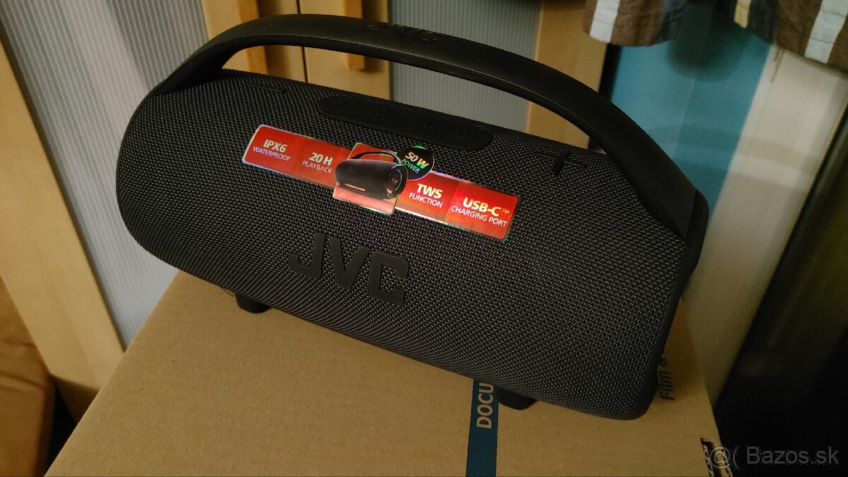 JVC reproduktor