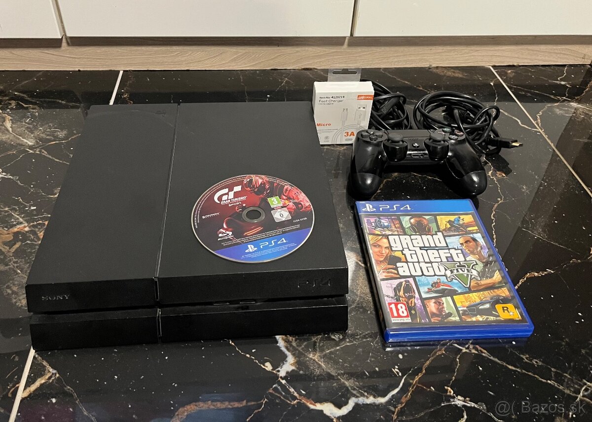 Predám PlayStation 4 (PS4) vo výbornom / TOP stave, plne fun
