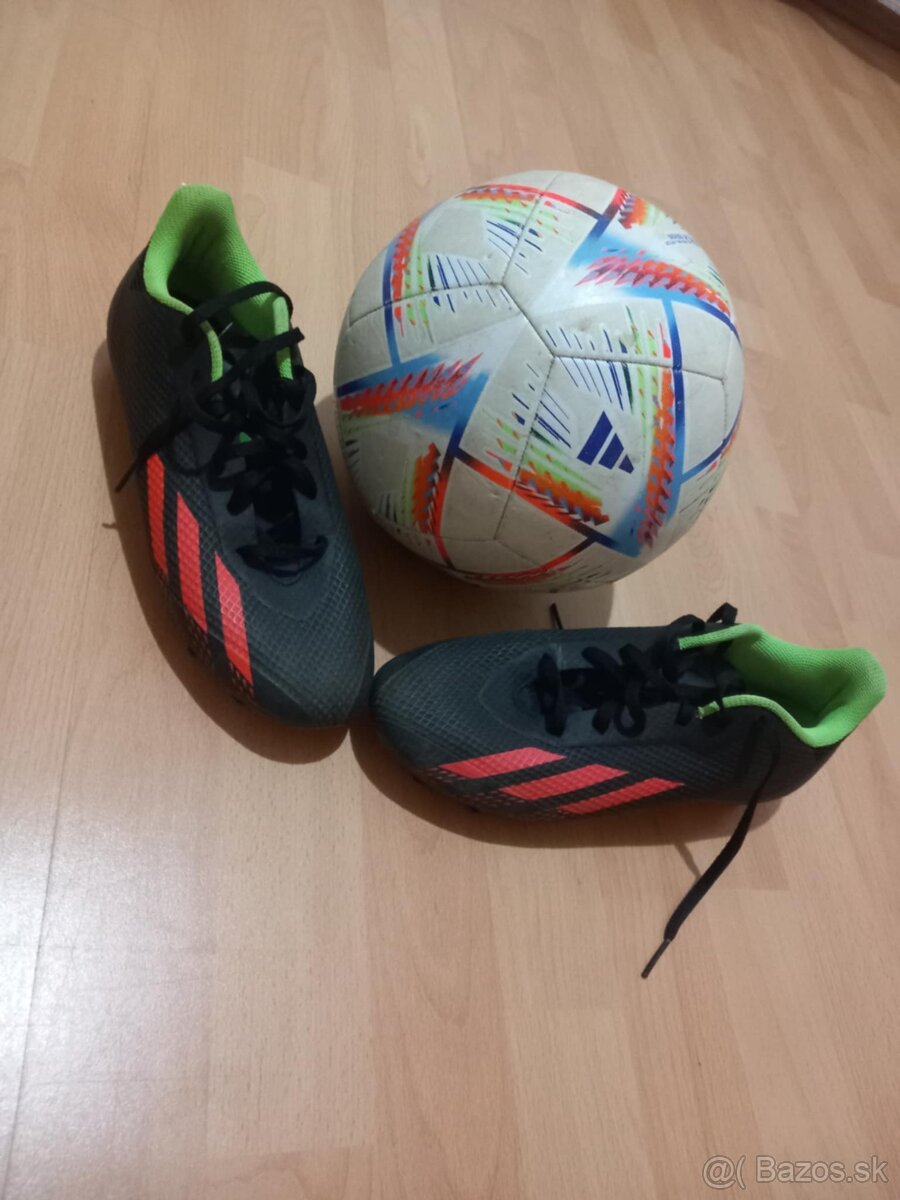 predam kopačky značky adidas nosene