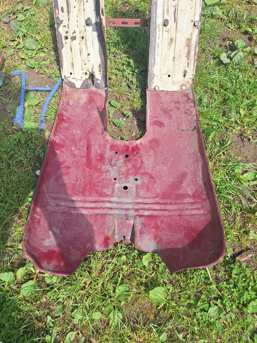 Jawa 555 reumaplech