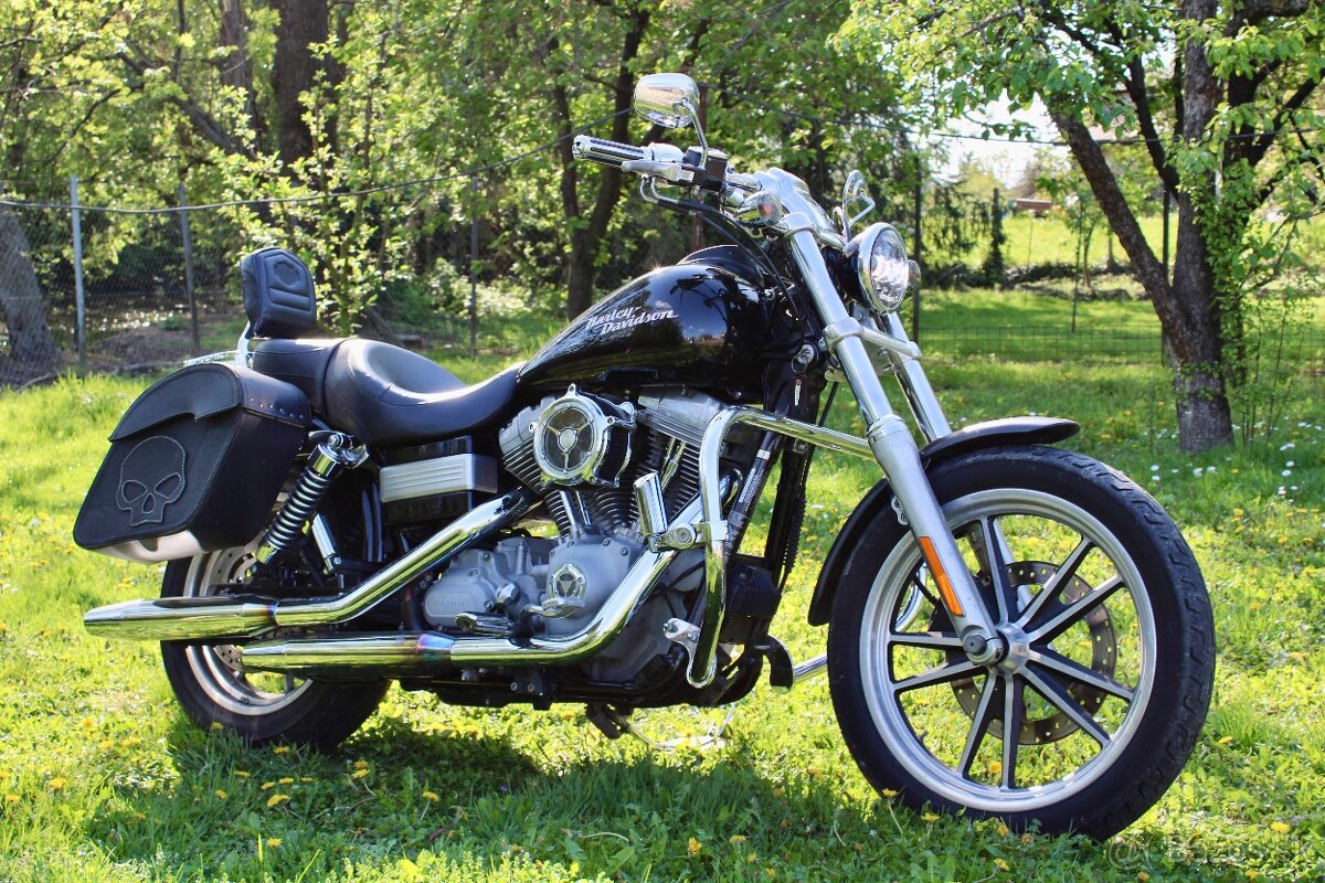 Harley Davidson Dyna Super Glide FXD