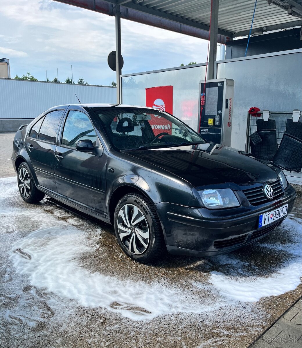 Predam Volkswagen Bora 1,9 TDi