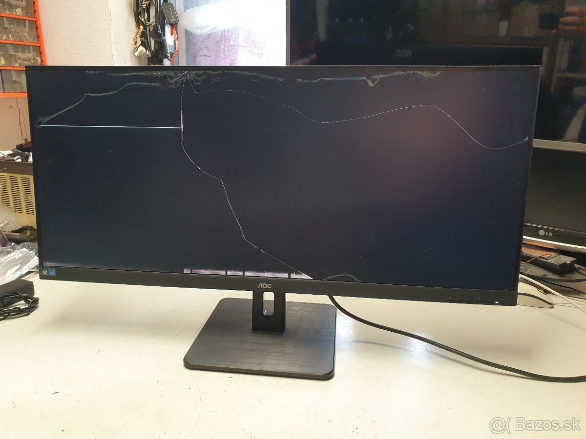 34"  monitor  na  diely