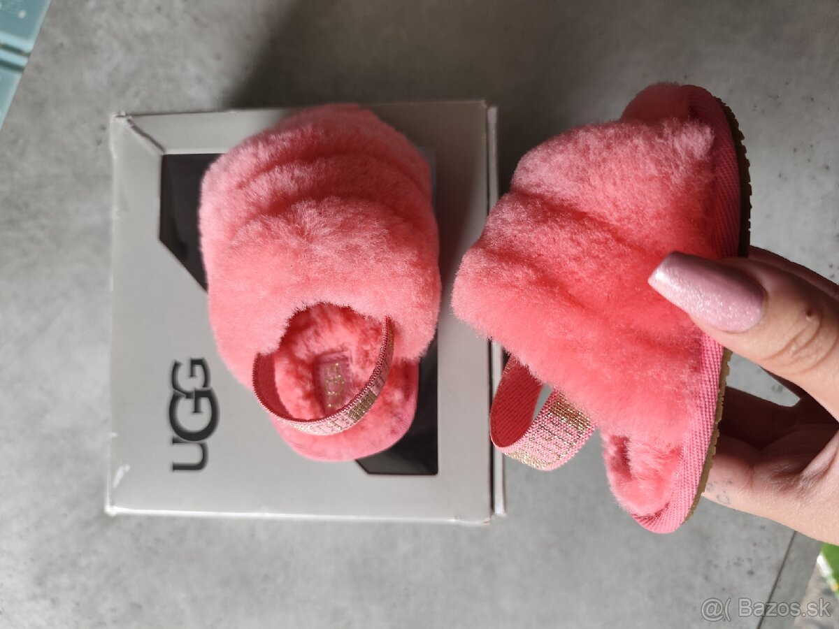 Ugg šlapky/sandálky