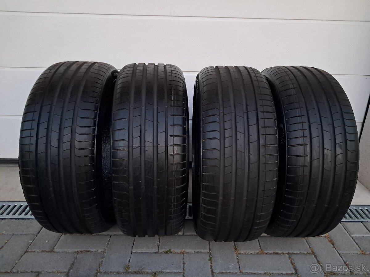 Letné pneu Pirelli P Zero 245/40 R19 Seal Inside