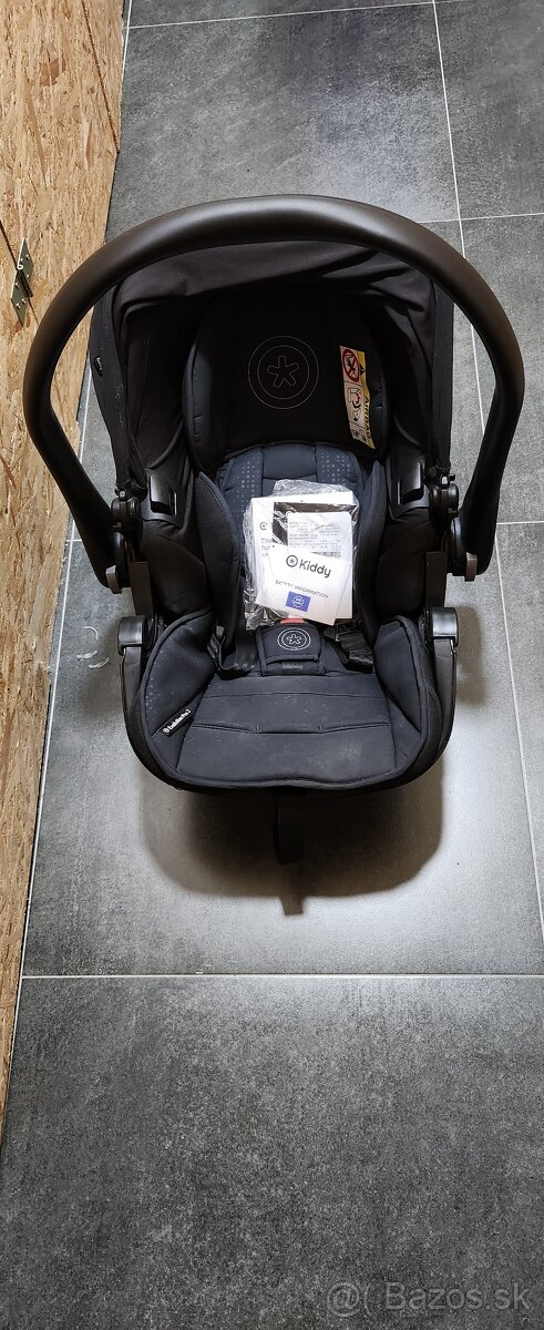 Ponúkam na predaj autosedačku KIDDY