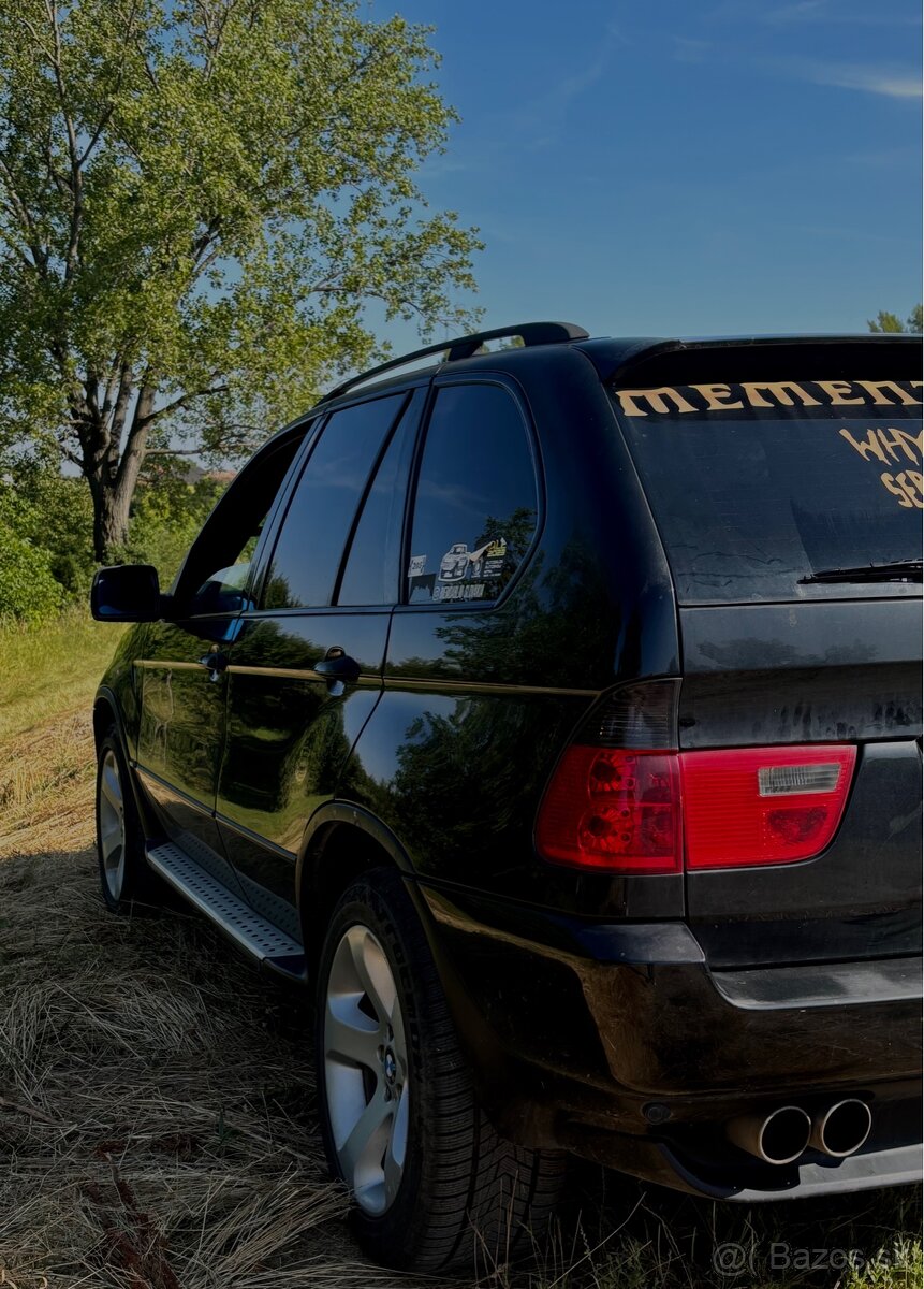 BMW X5 4.4