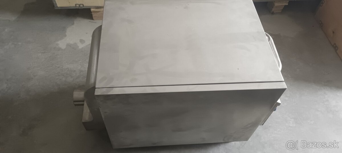 Stroj na výrobu plazivého dymu 6000W