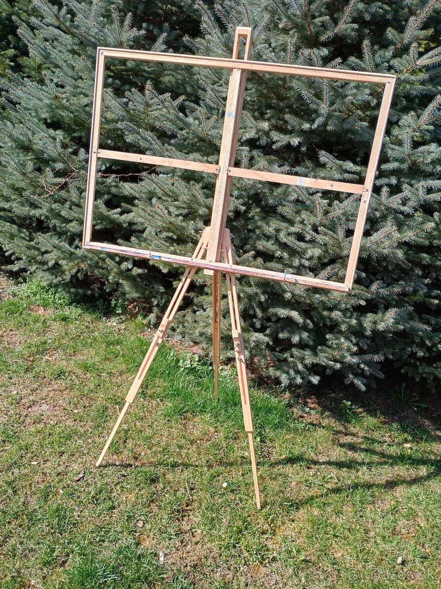 Predám STOJAN NA MAĹOVANIE.