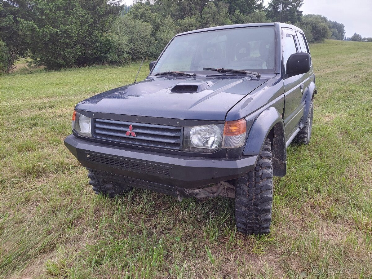 Mitsubishi Pajero 2 2.8
