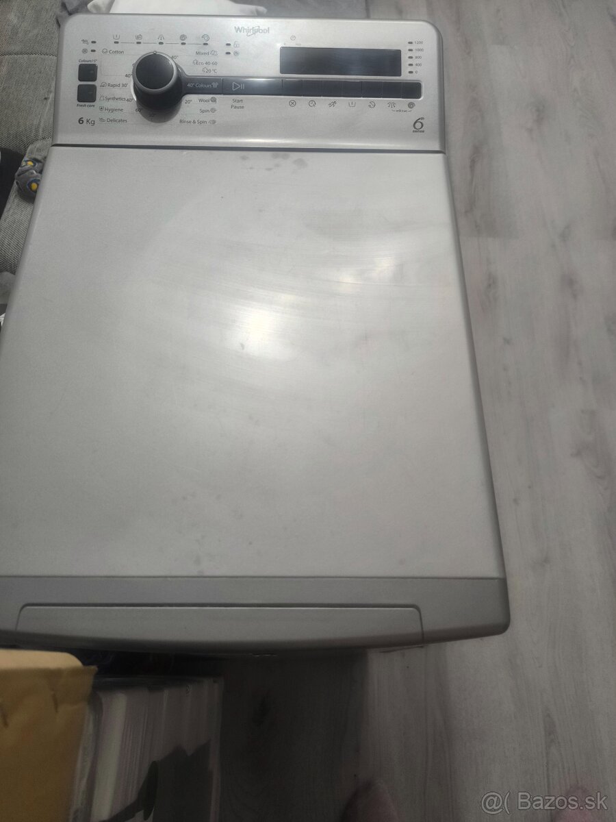Práčka Whirlpool
