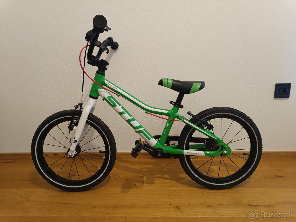 Stuf AIR LIGHTWEIGHT 16 - ZELENÁ 5.5kg