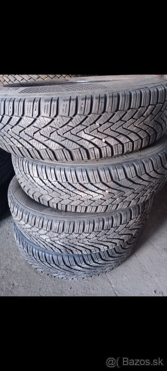 Ponúkam zimné pneumatiky 4ks 165/70 R14 T Continental