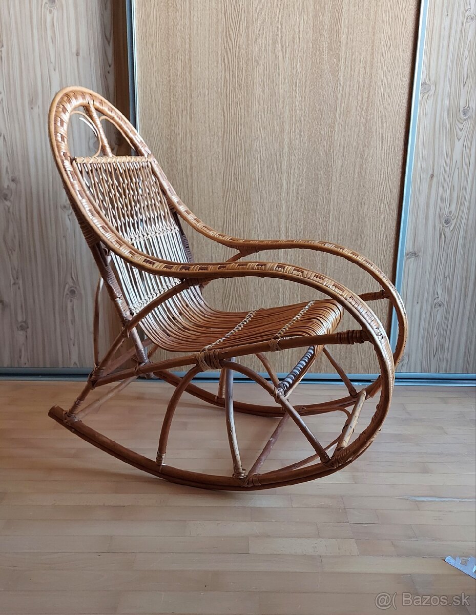 Detske ratanove hojdacie kreslo