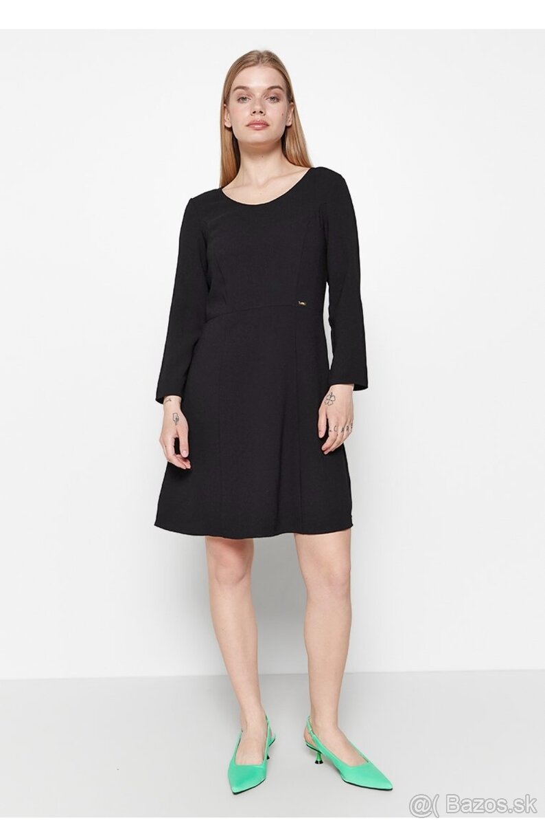 Armani Exchange šaty-nové