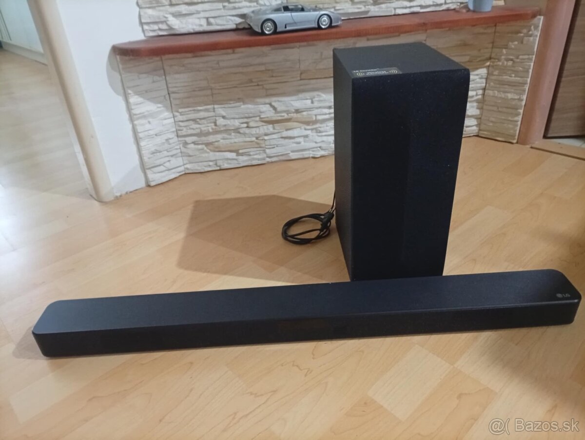 LG soundbar , subwoofer