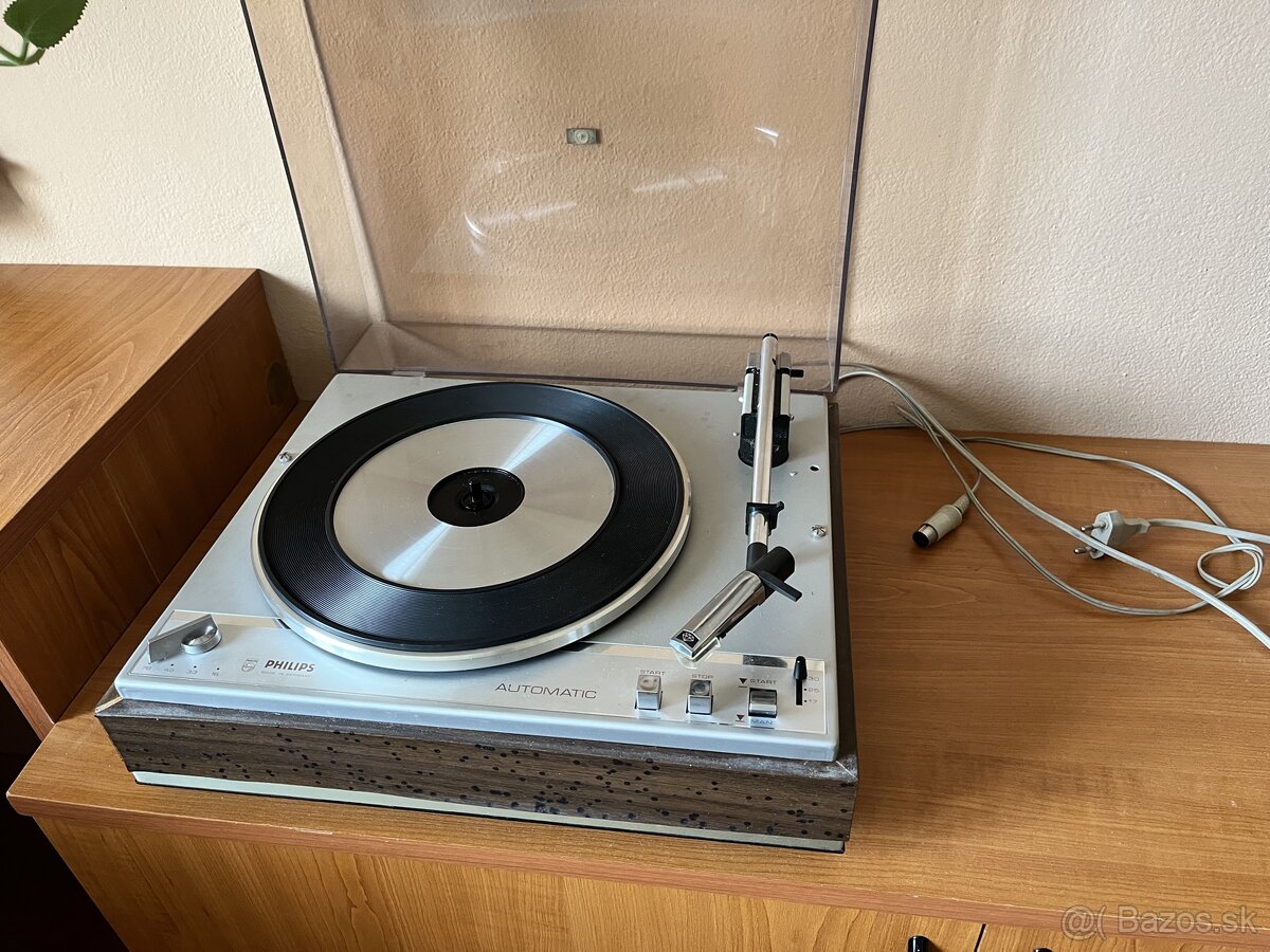 Starožitný gramofón Philips 22 GA 160 (1972-1976) automatic