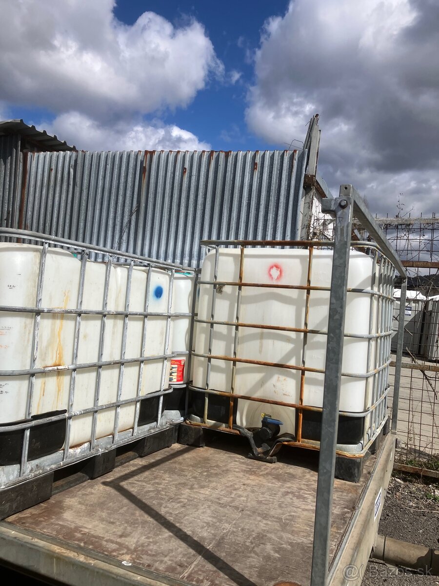 Nádrž 600l IBC kontajner
