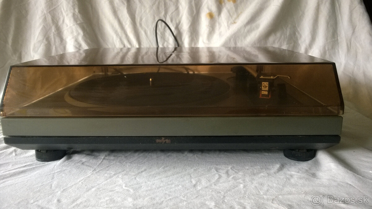 funkčný gramofón TESLA HiFi