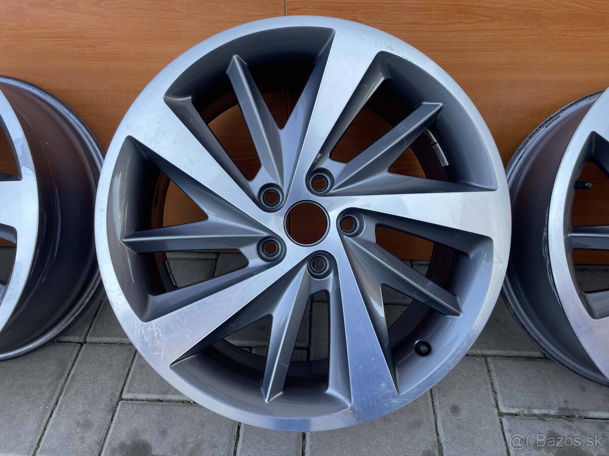 SEAT LEON ST FR CUPRA alu disky 5x112 7,5x18 ET51