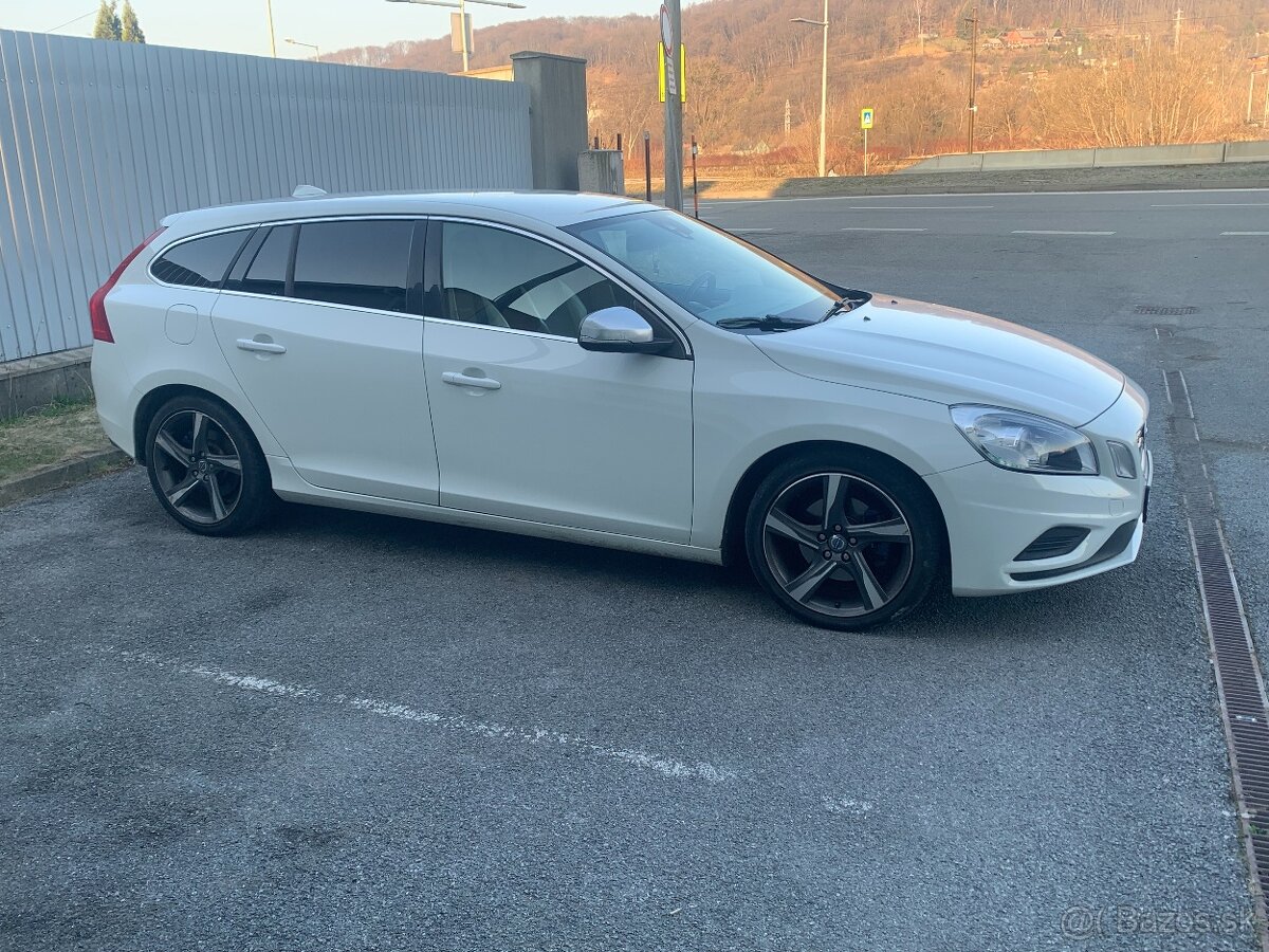 Predám vozidlo Volvo V60 Rdesign