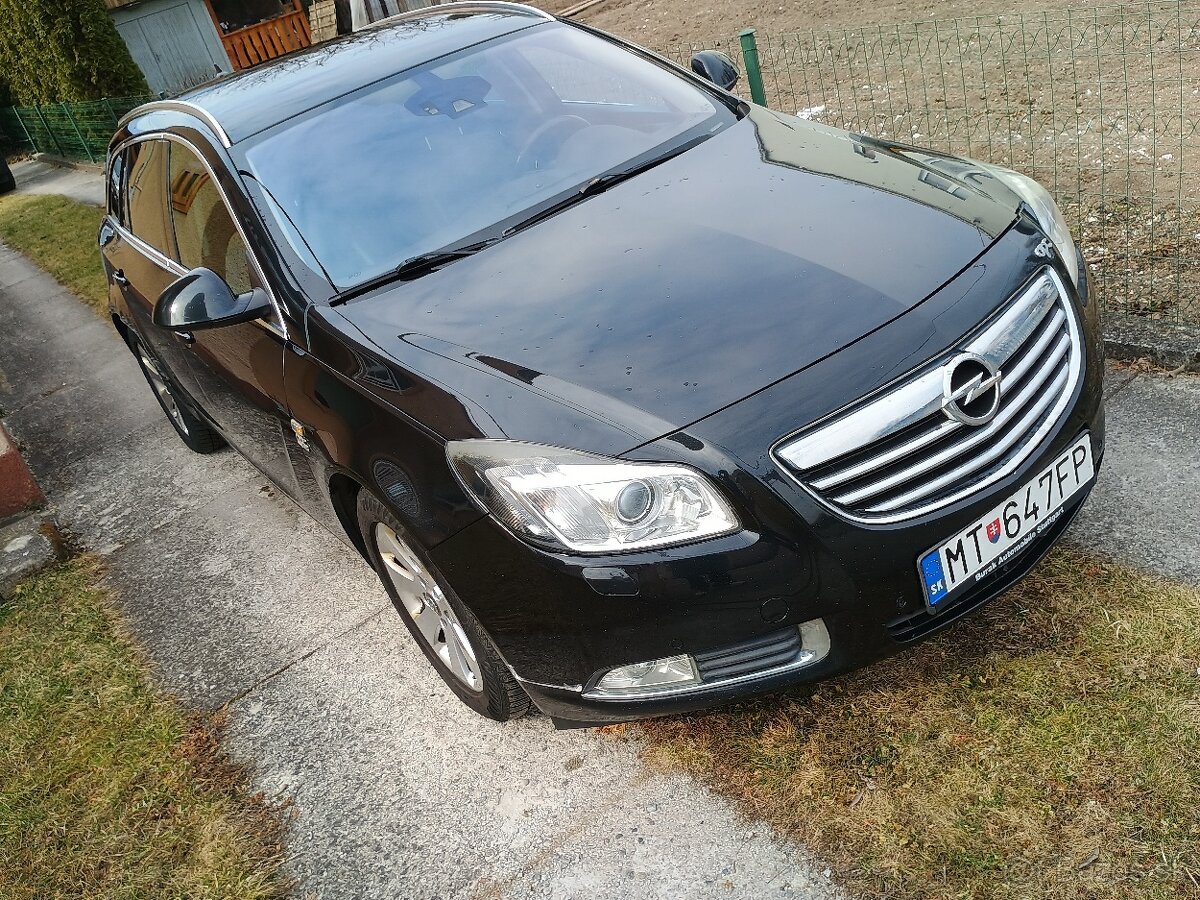 Opel Insignia 2.0 BiTurbo OPC Line A.