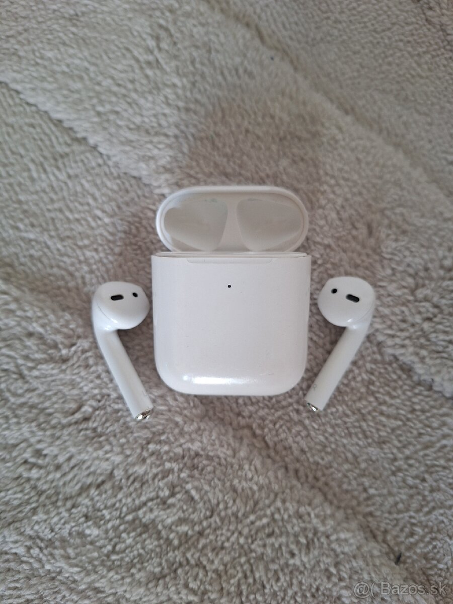 Apple AirPods 1