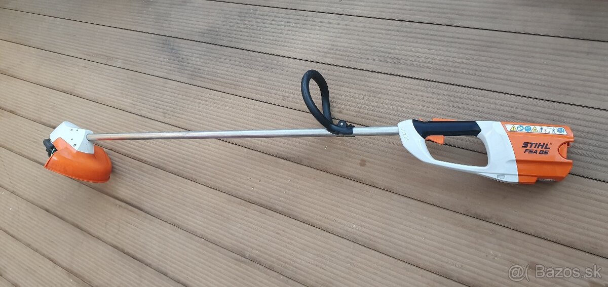 Predám akumulátorový krovinorez STIHL FSA 85