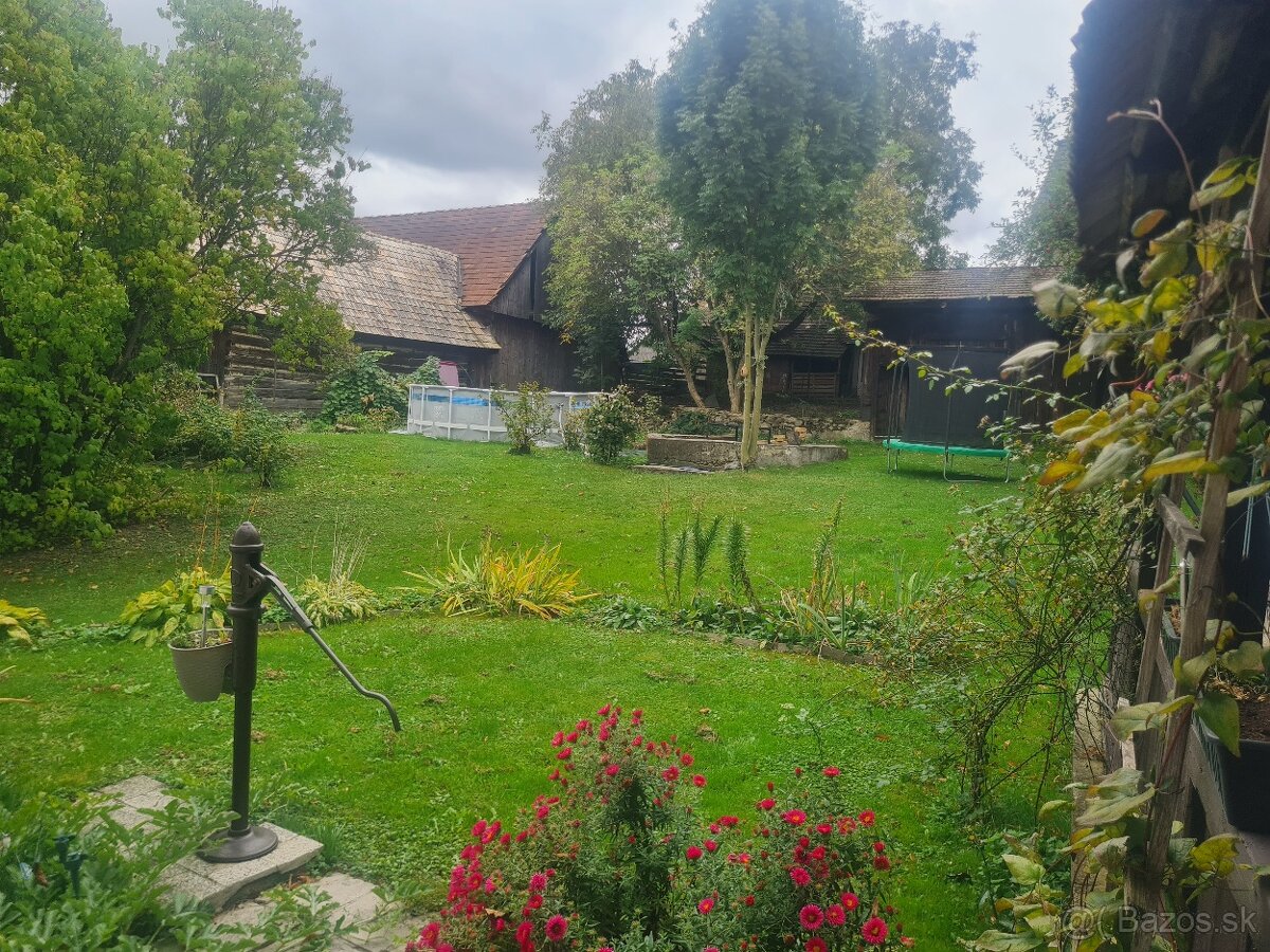 Pozemok s chalupou