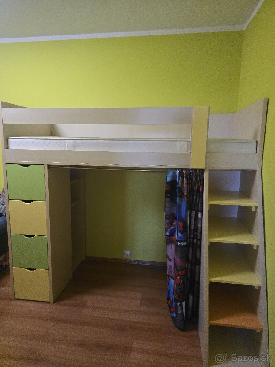 Poschodová posteľ
