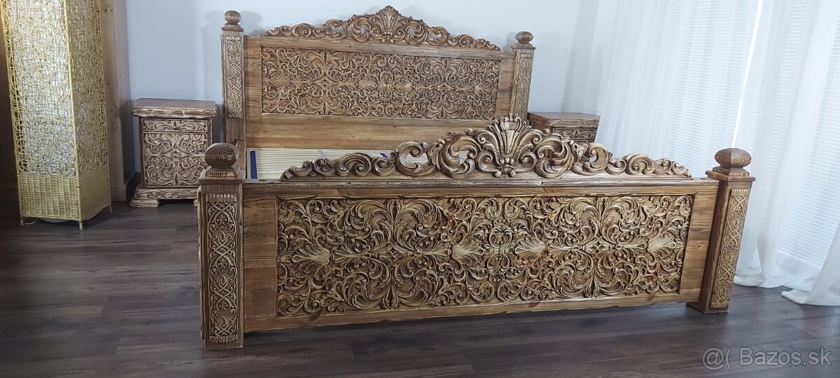 Manželská drevená posteľ 180×200 vrátane ortopedických rošto