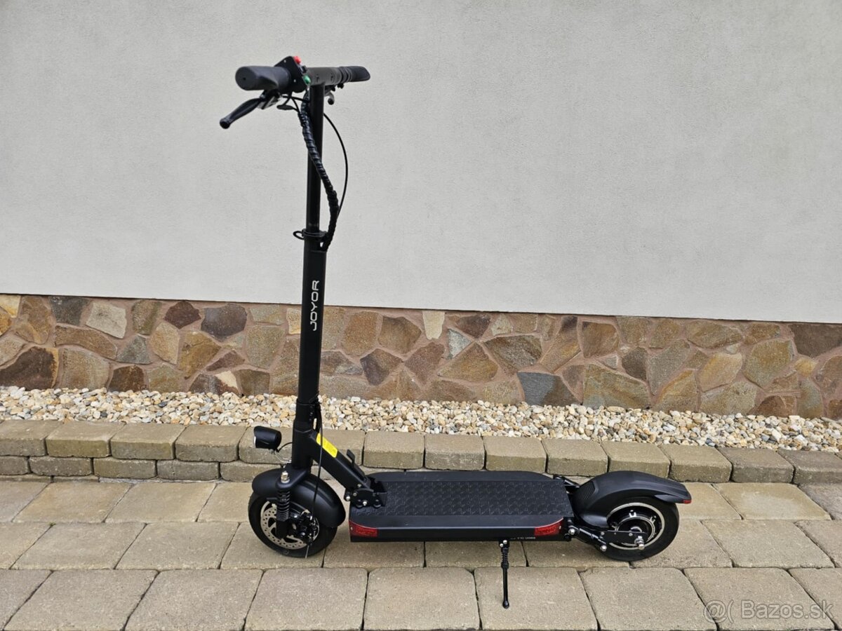 ELEKTRICKA KOLOBEZKA JOYOR Y10