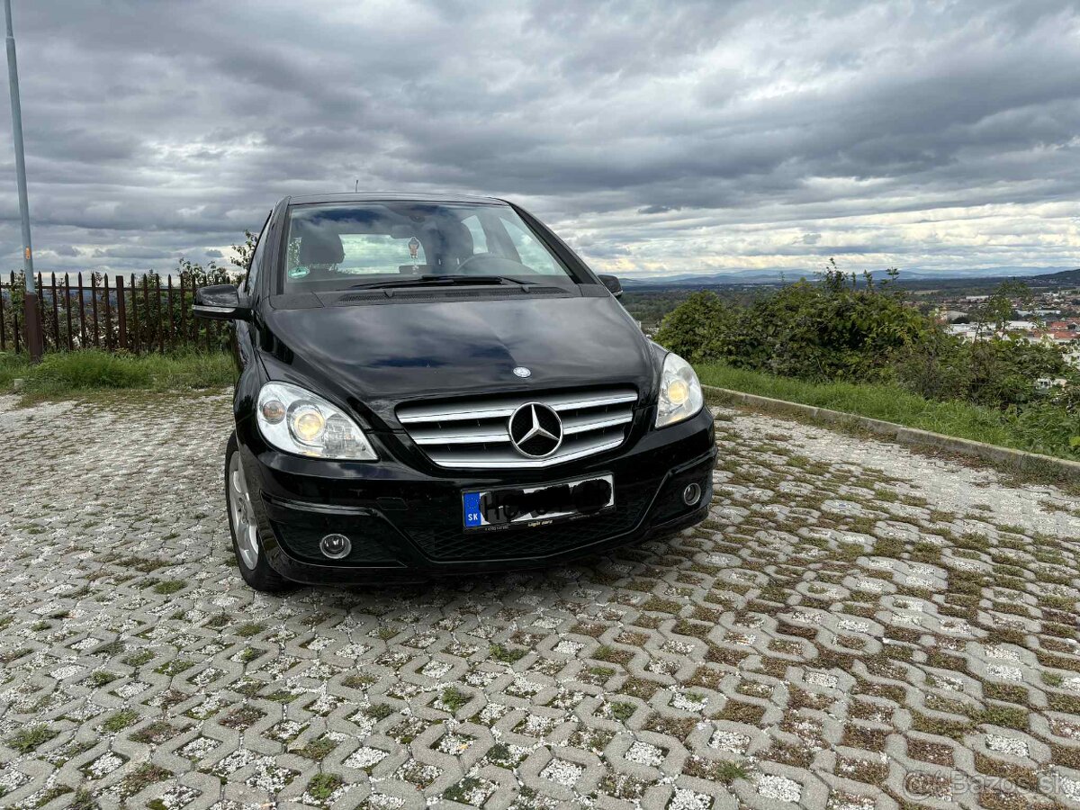 Mercedes B180  NGT BlueEFFICIENCY benzín+CNG