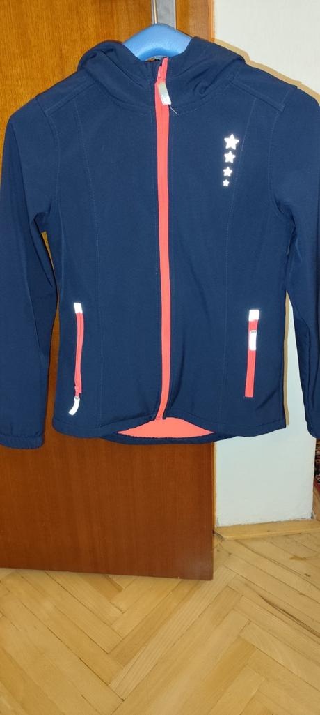 Softshellová jesenná bunda veľkosť 146