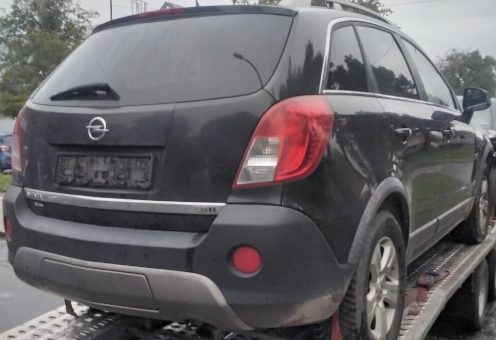 Opel Antara 2.2 CDTI 2014 120kW predam SVETLO ZADNÉ, MOTOR Z