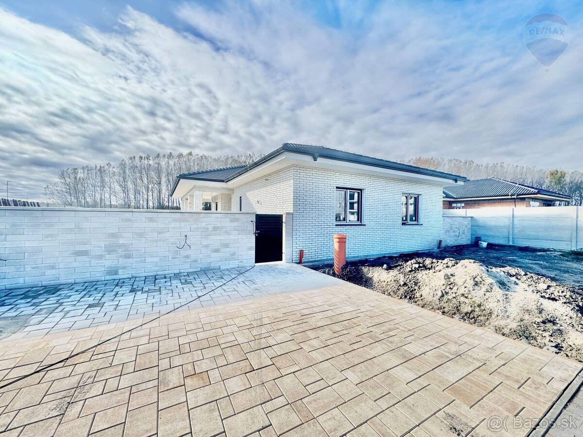 Predaj rodinného domu v Dunajskej Strede, 4 izby, pozemok 60