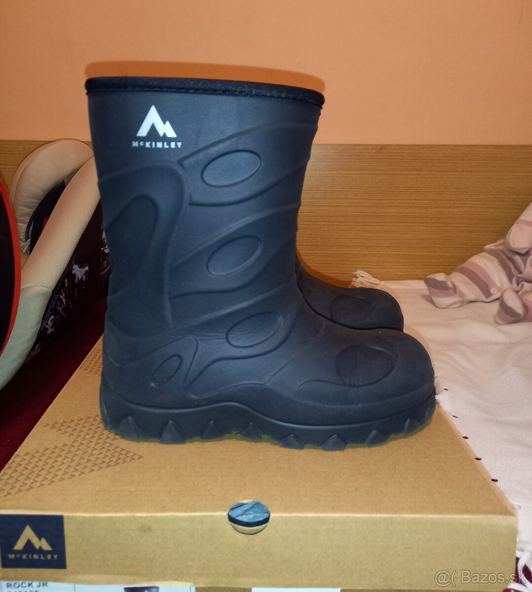 Detská zimná obuv - čižmičky McKINLEY Rock Winter Boots č.32