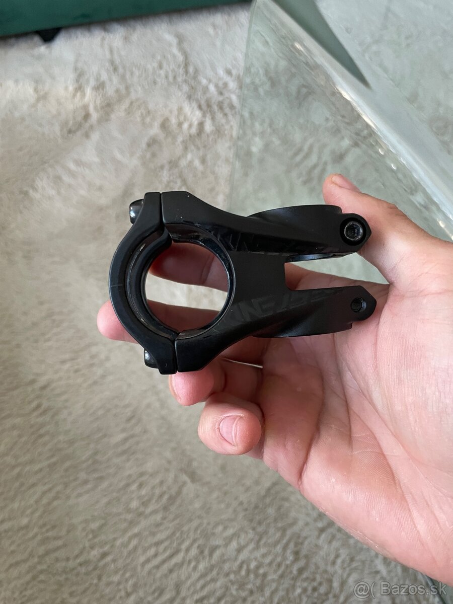 Predstavec TRUVATIV 35 / 45mm 0stup