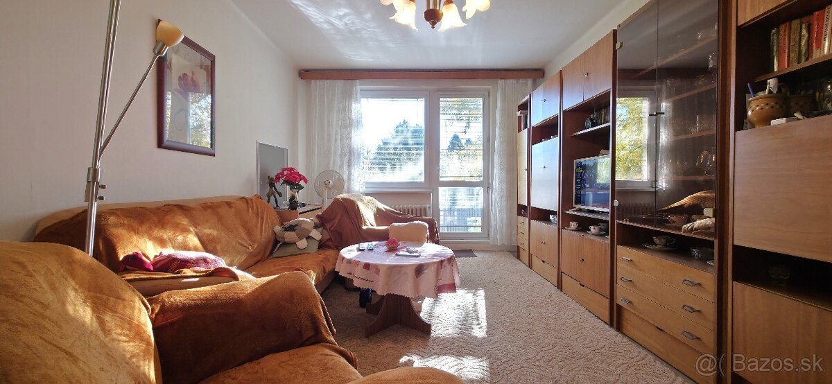 PNORF – 3i byt, balkón, pivnica, výťah, Vinohradská ul.