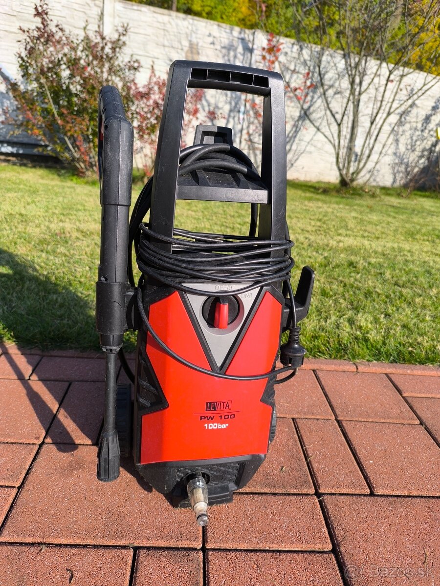 Tlakova umyvacka Levita PW 100