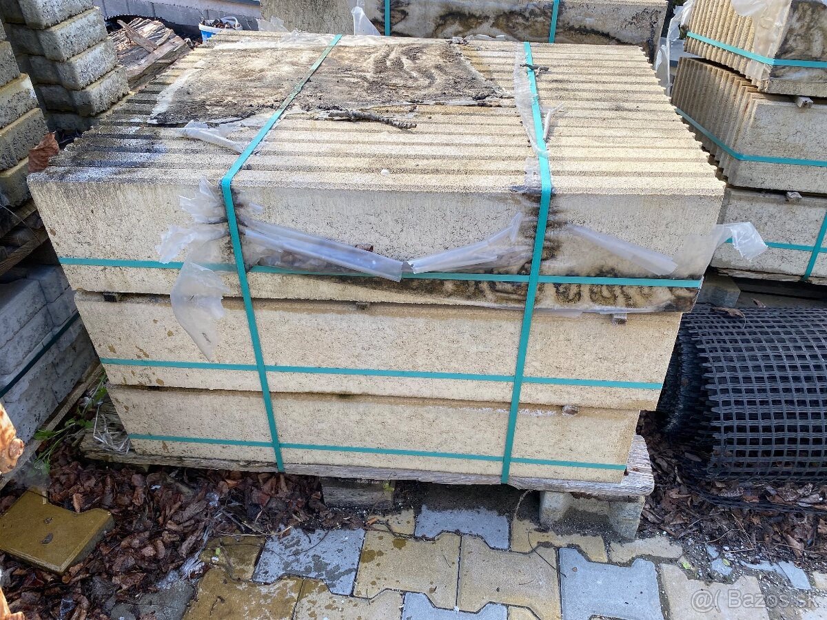 Obrubnik parkovy 100205