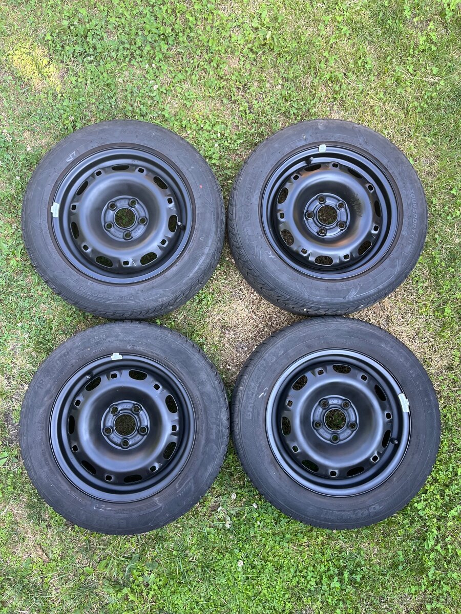 Predám 2 páry letných pneu +disky 185/60 R14